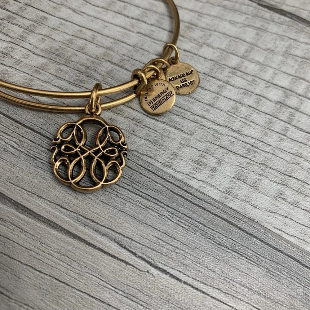 Lot of 7 Alex And Ani Gold‎ tone Charm bracelets 6-8 Inches